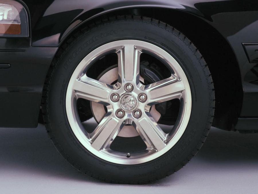  Mercury Marauder 2003 года  (фото 6 из 32)